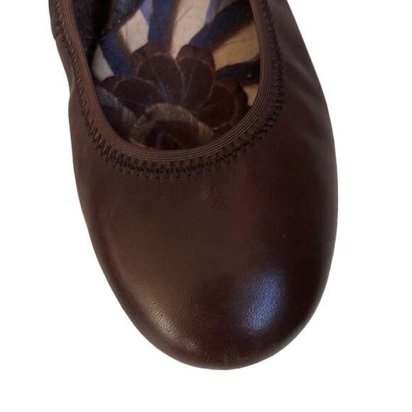 Like New Born Leather Flats - Picture 3 of 8